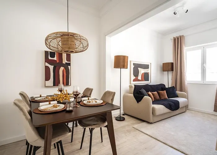 Akicity Graca Charm Lisboa