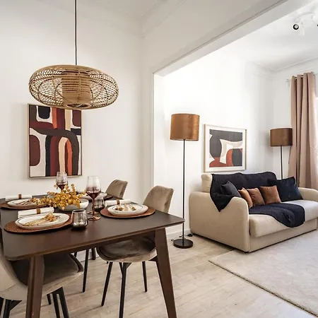 Akicity Graca Charm Lisbon